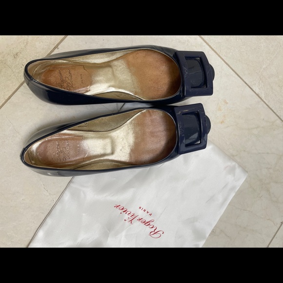Roger Viver patent deep blue flats - Picture 2 of 2